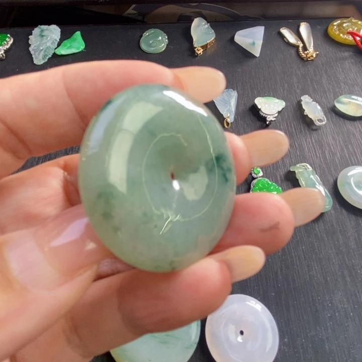 颈饰未镶嵌翡翠天然翡翠