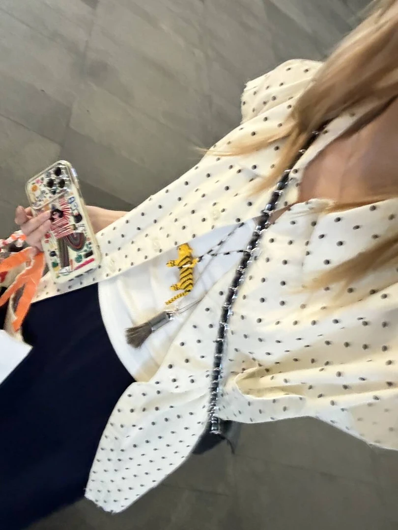 反季福利 定制亚麻波点宽松毛边小落肩衬衫女