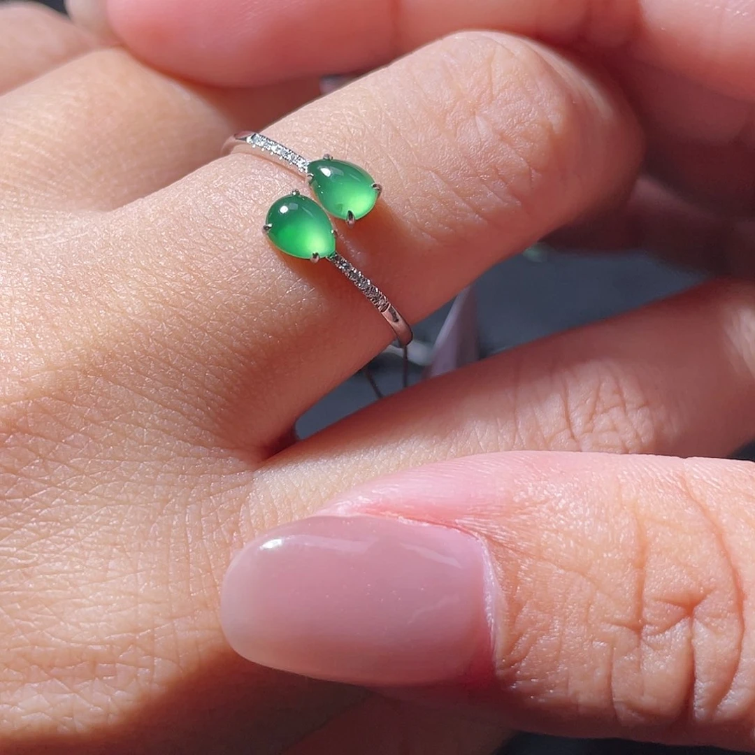 吊坠(不含链)18K金镶嵌翡翠