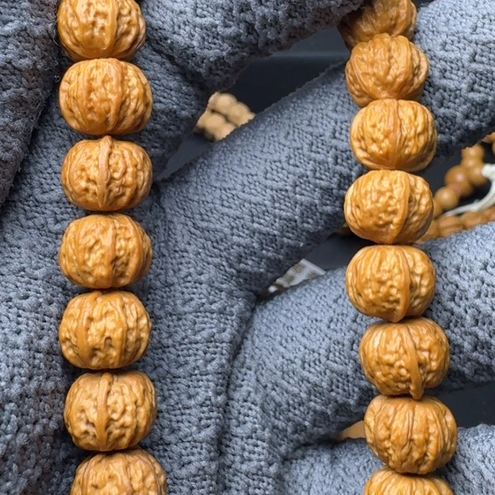 一***一手串猴头核桃京巴棱