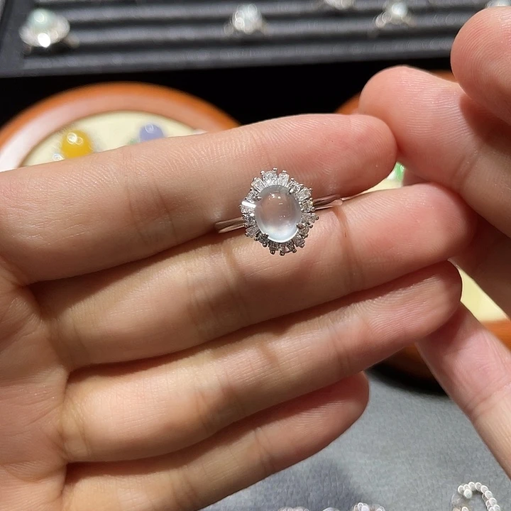 翡翠戒指未镶嵌戒指