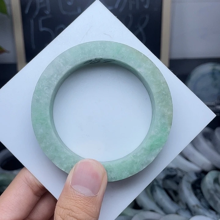 定制翡翠翡翠未镶嵌