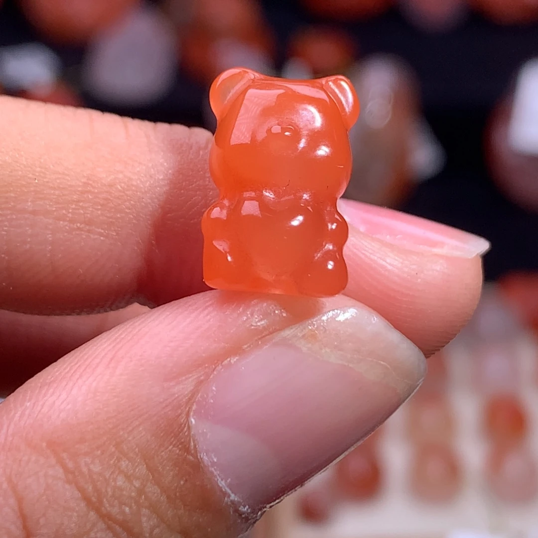 南红玛瑙未镶嵌珠宝半成品熊