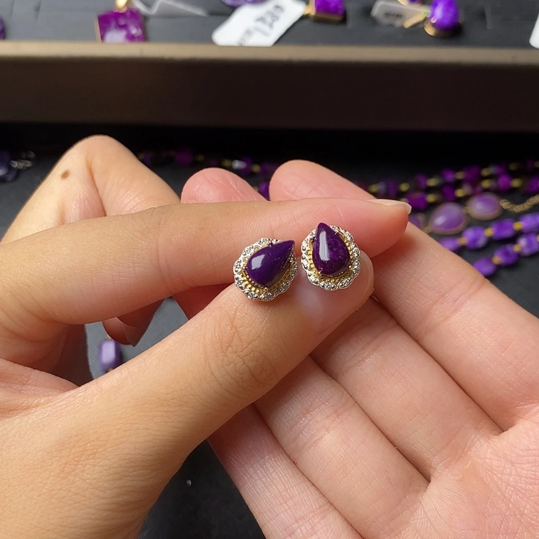 银S925镶嵌苏纪石（舒俱来）耳环