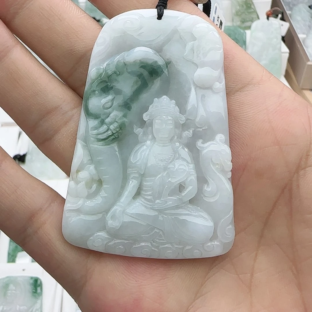 丰***朗翡翠未镶嵌颈饰翡翠