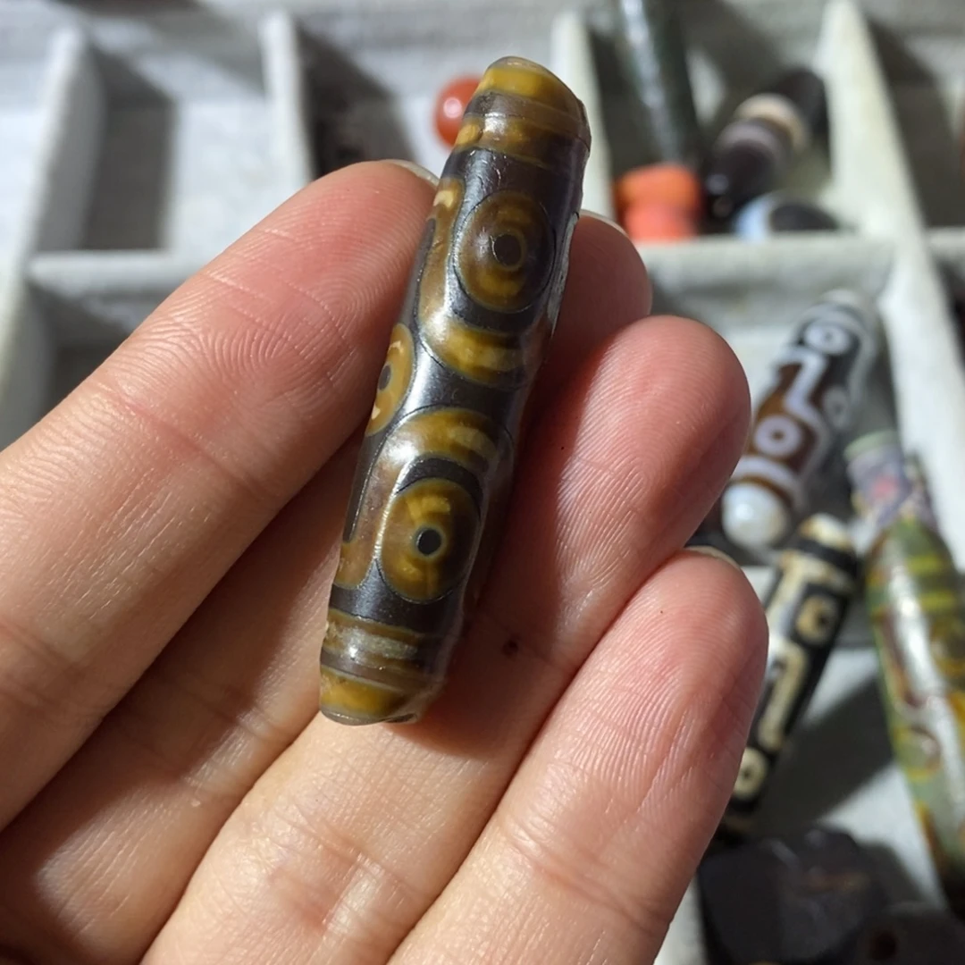 余***福白玉菩提吊坠古珠