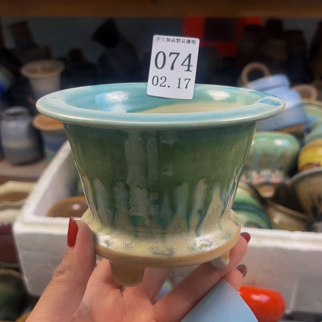 摆件伍*瞳景德镇陶瓷手工制作