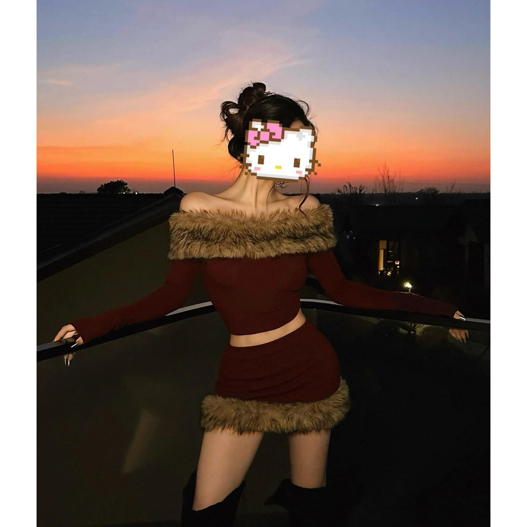 【圣诞辣妹】一字肩毛领上衣高腰显瘦包臀短裙秋冬新款时尚两件套