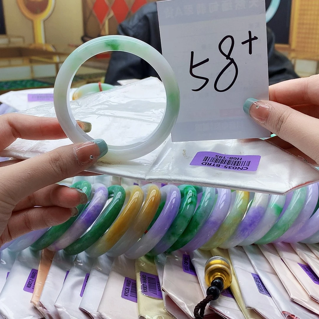 翡翠未镶嵌手镯nn