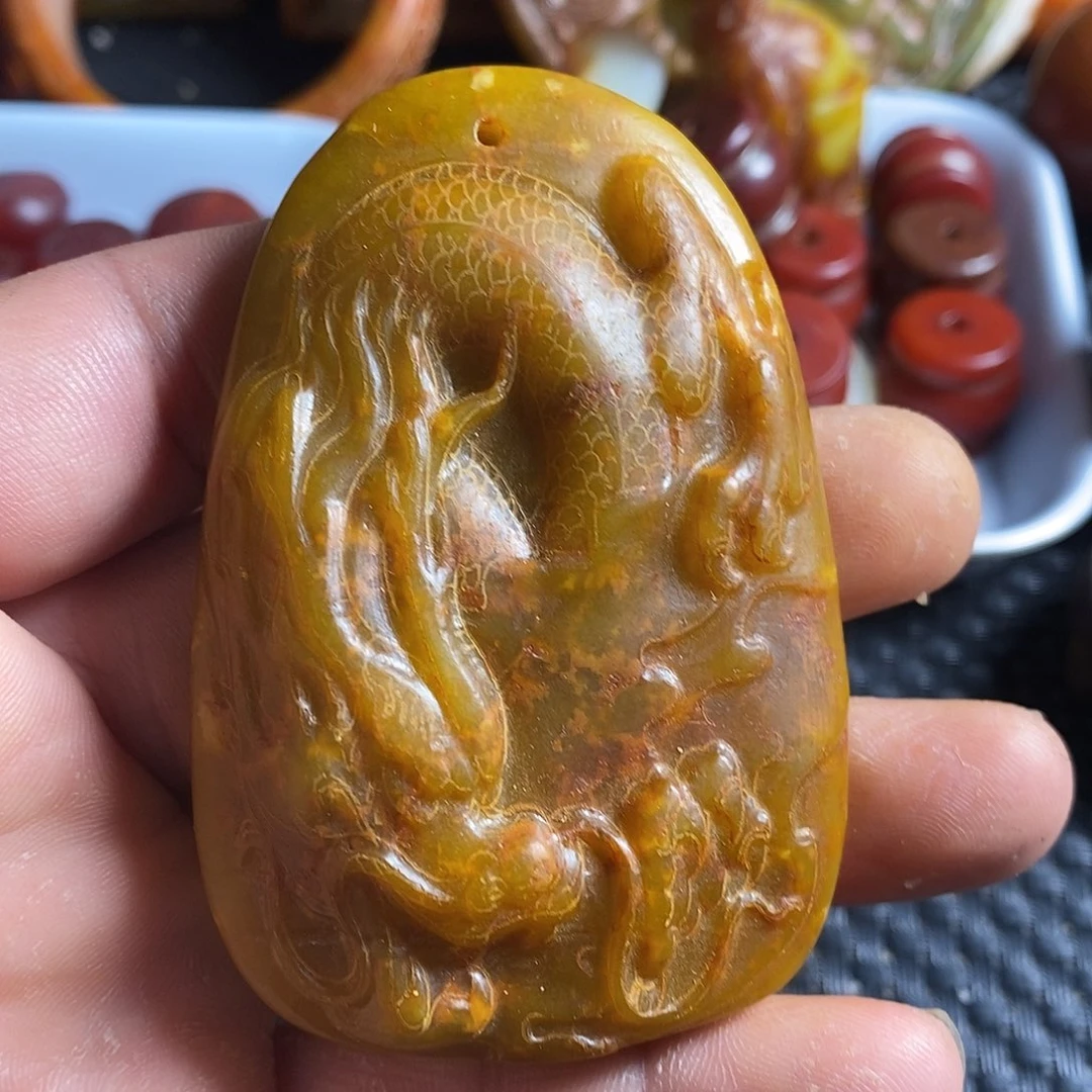 蛇纹石玉合金颈饰