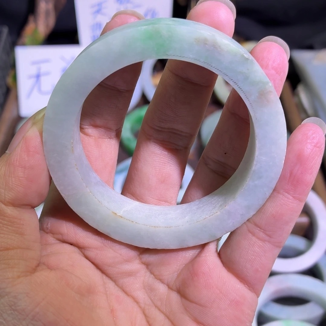 定制翡翠未镶嵌翡翠A货毛胚手镯定制