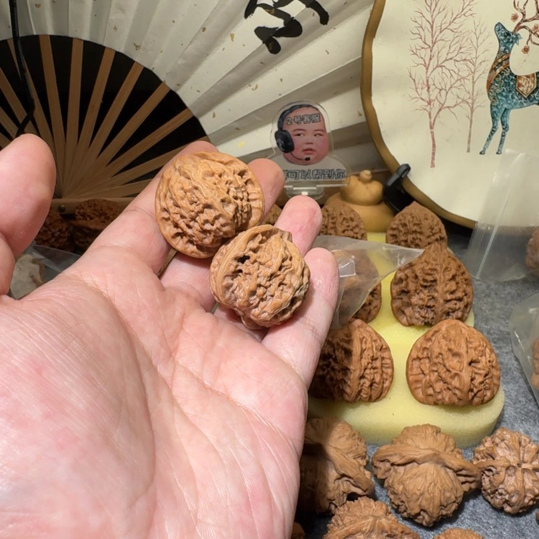 蜡***新文玩核桃吊坠36宫灯