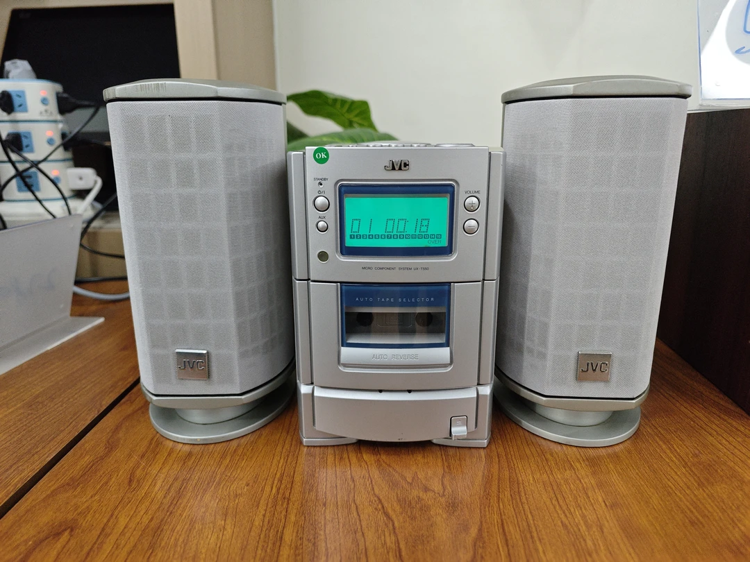 8新  jvc小组合机器
