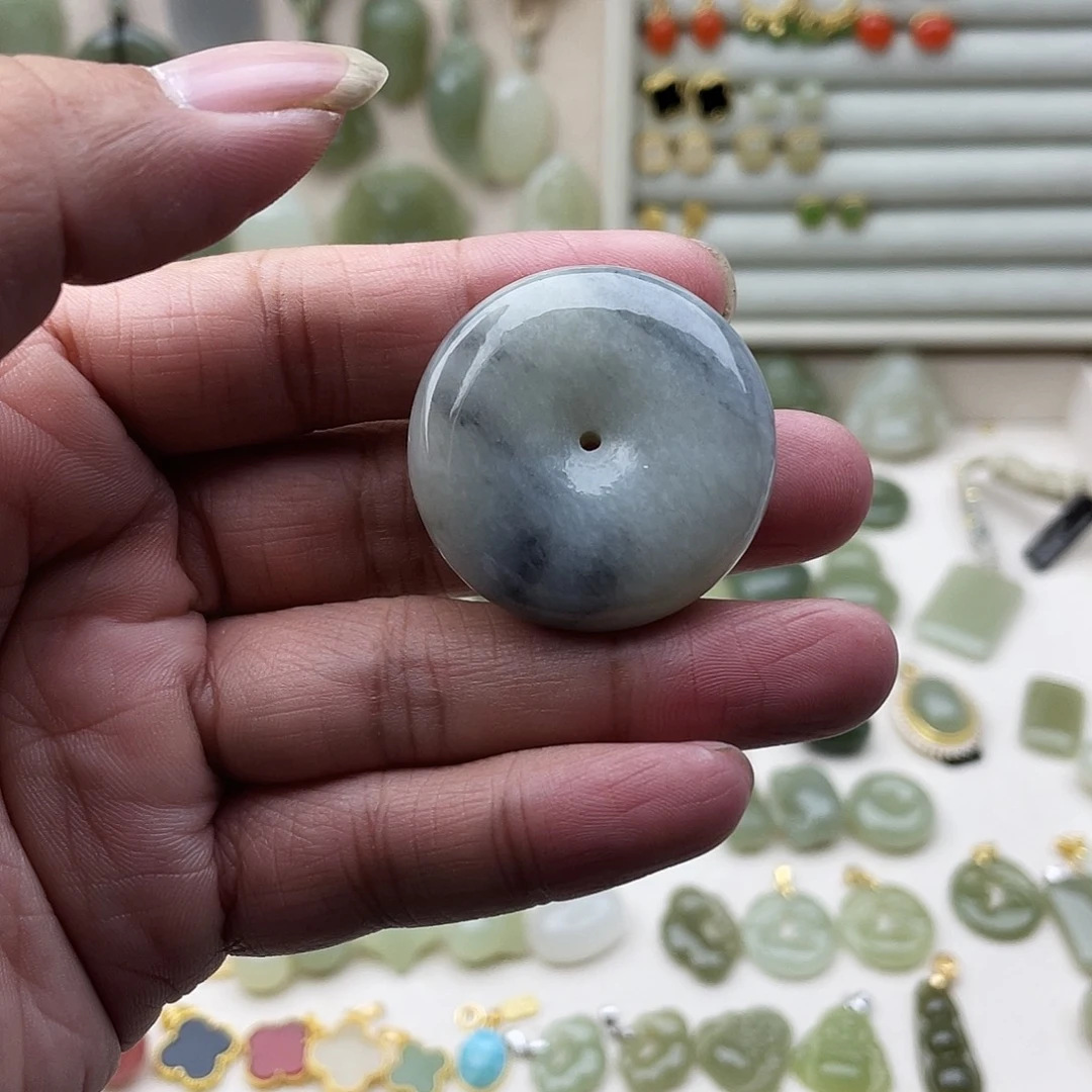 和田玉未镶嵌吊坠(不含链)