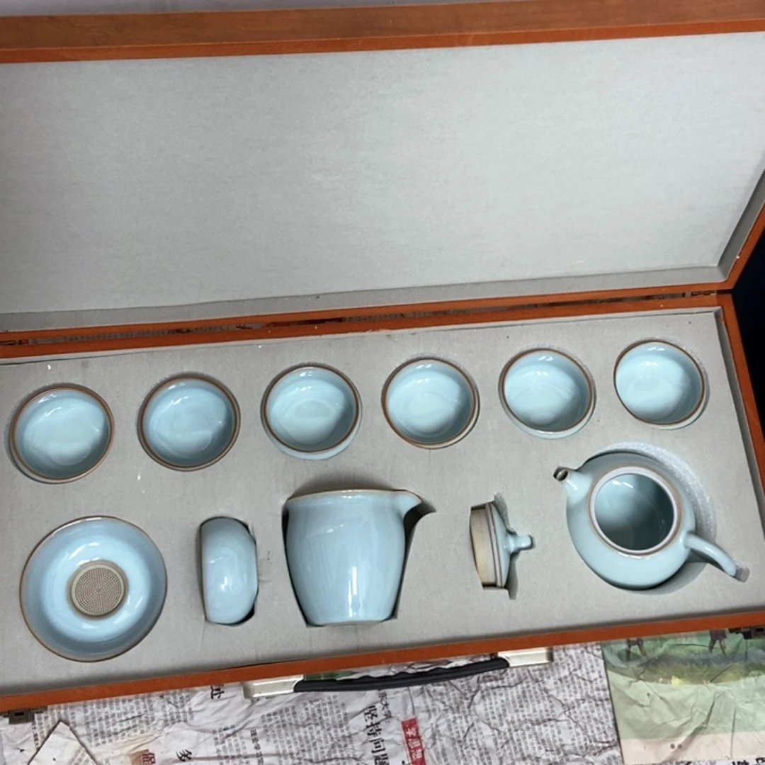 微瑕张君9件带礼盒