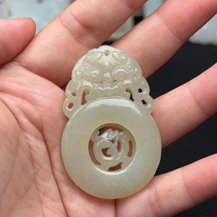 和田玉未镶嵌挂件u****6