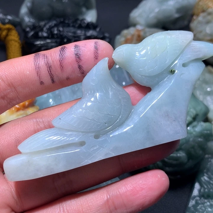 翡翠未镶嵌颈饰保真天然a货翡翠