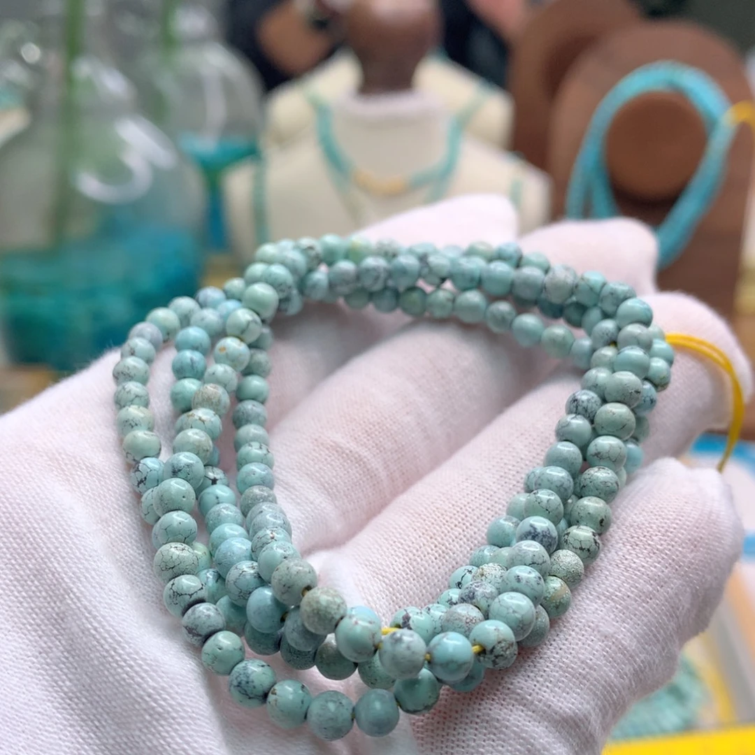 绿松石未镶嵌饰品