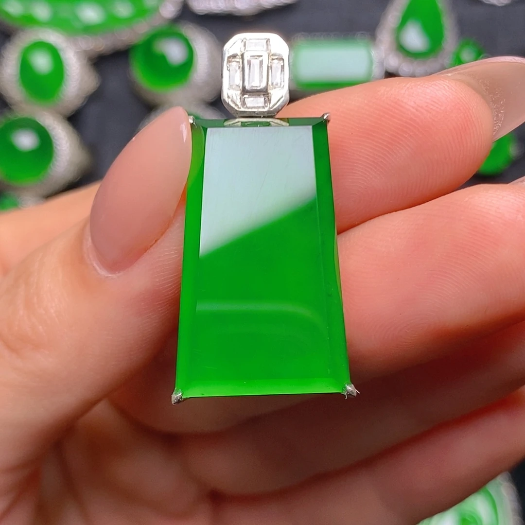 翡翠银S925镶嵌颈饰