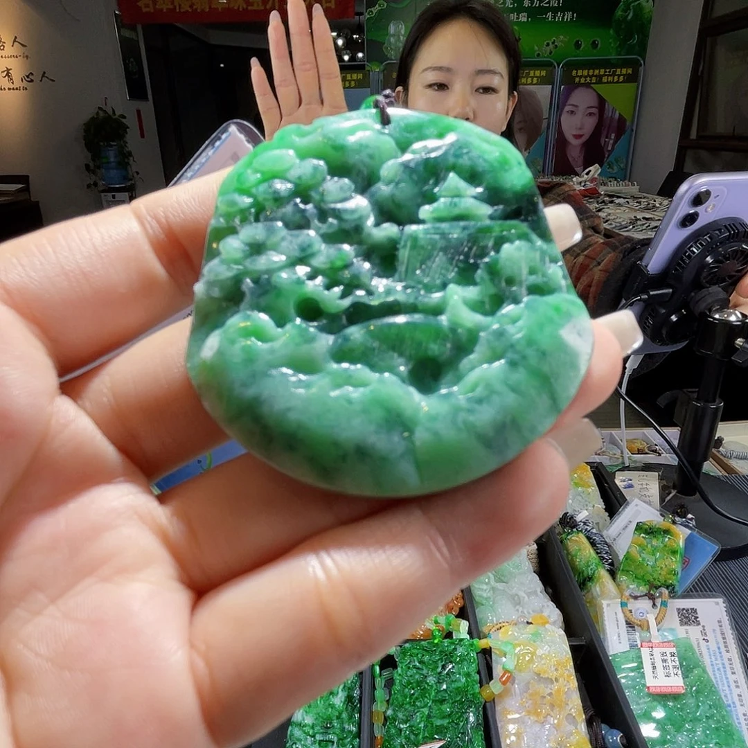 颈饰未镶嵌翡翠一