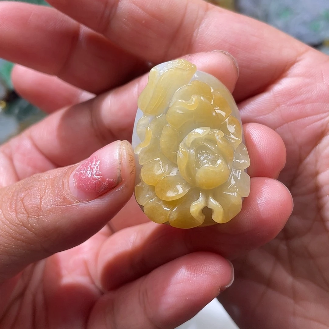 颈饰未镶嵌翡翠兮*翡玉缘翡翠