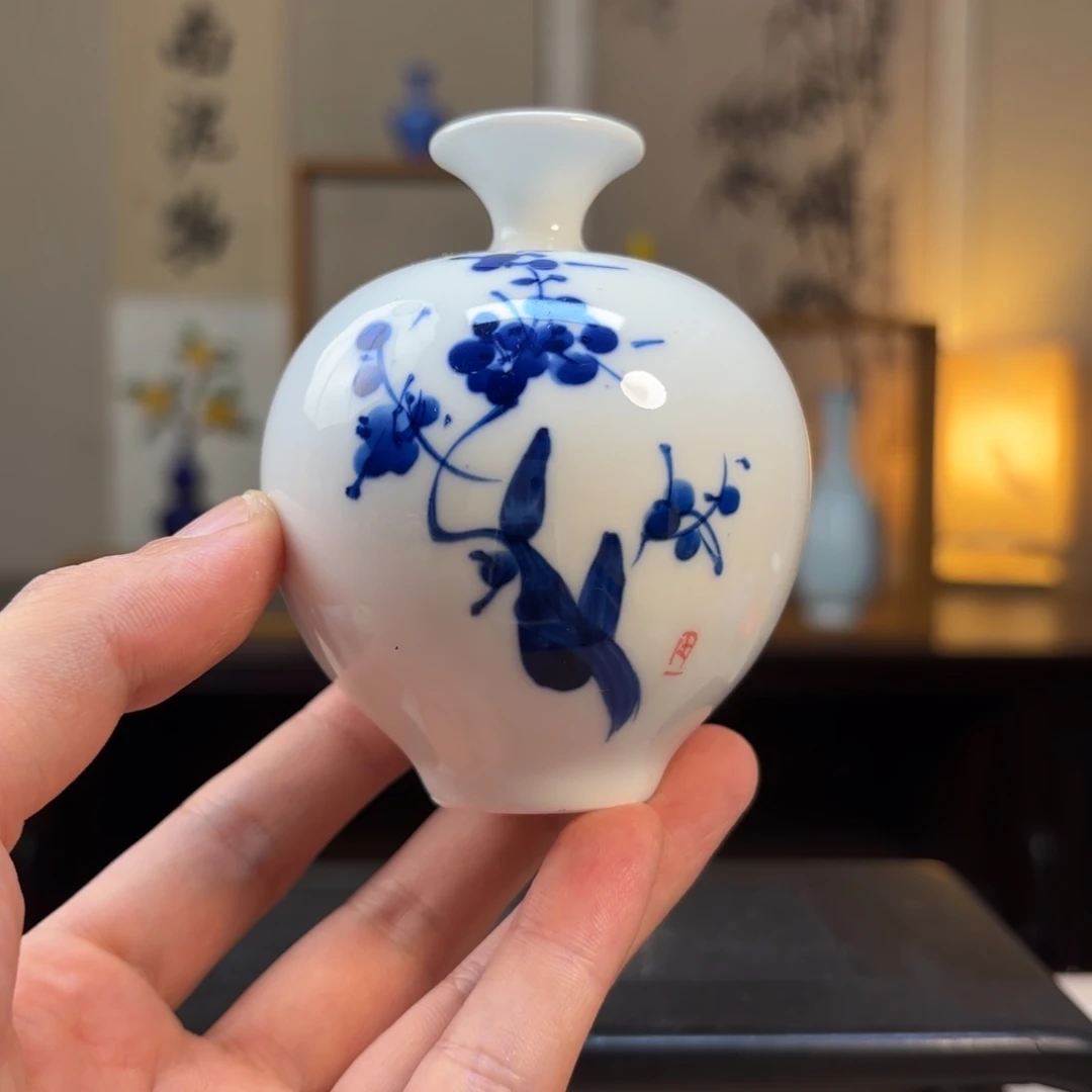 摆件美好的一天从一杯奶茶