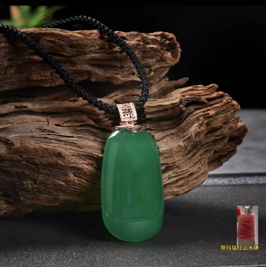平安无事牌 吊坠  玛瑙 带玛瑙红山水牌 550带礼盒 CKR1