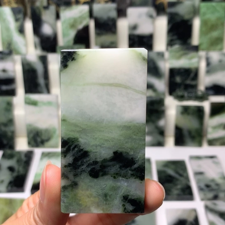 独山玉颈饰未镶嵌遇*@