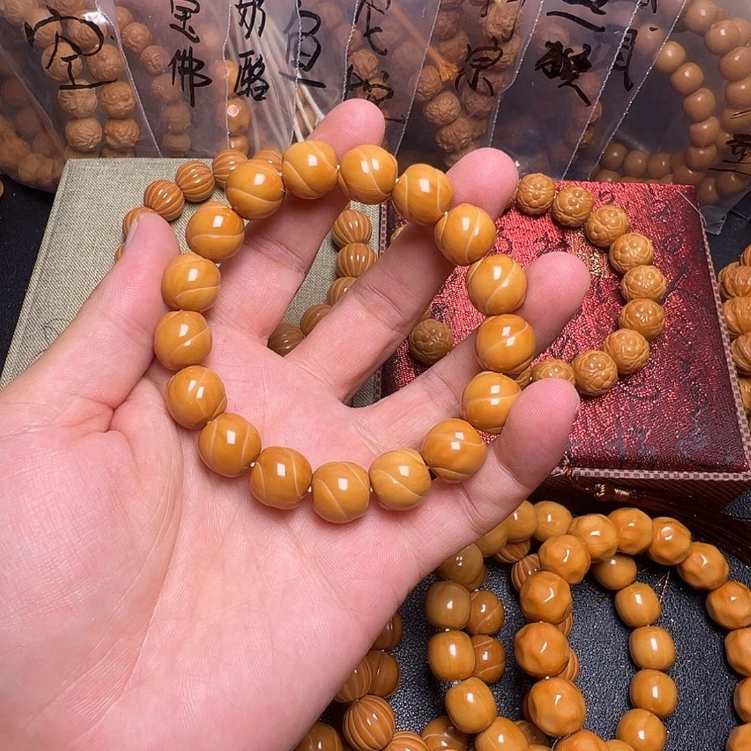 猴头核桃手串花啊呃呃