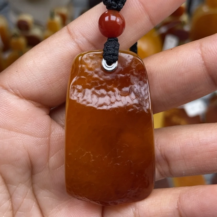 【闪购商品】琥珀颈饰未镶嵌