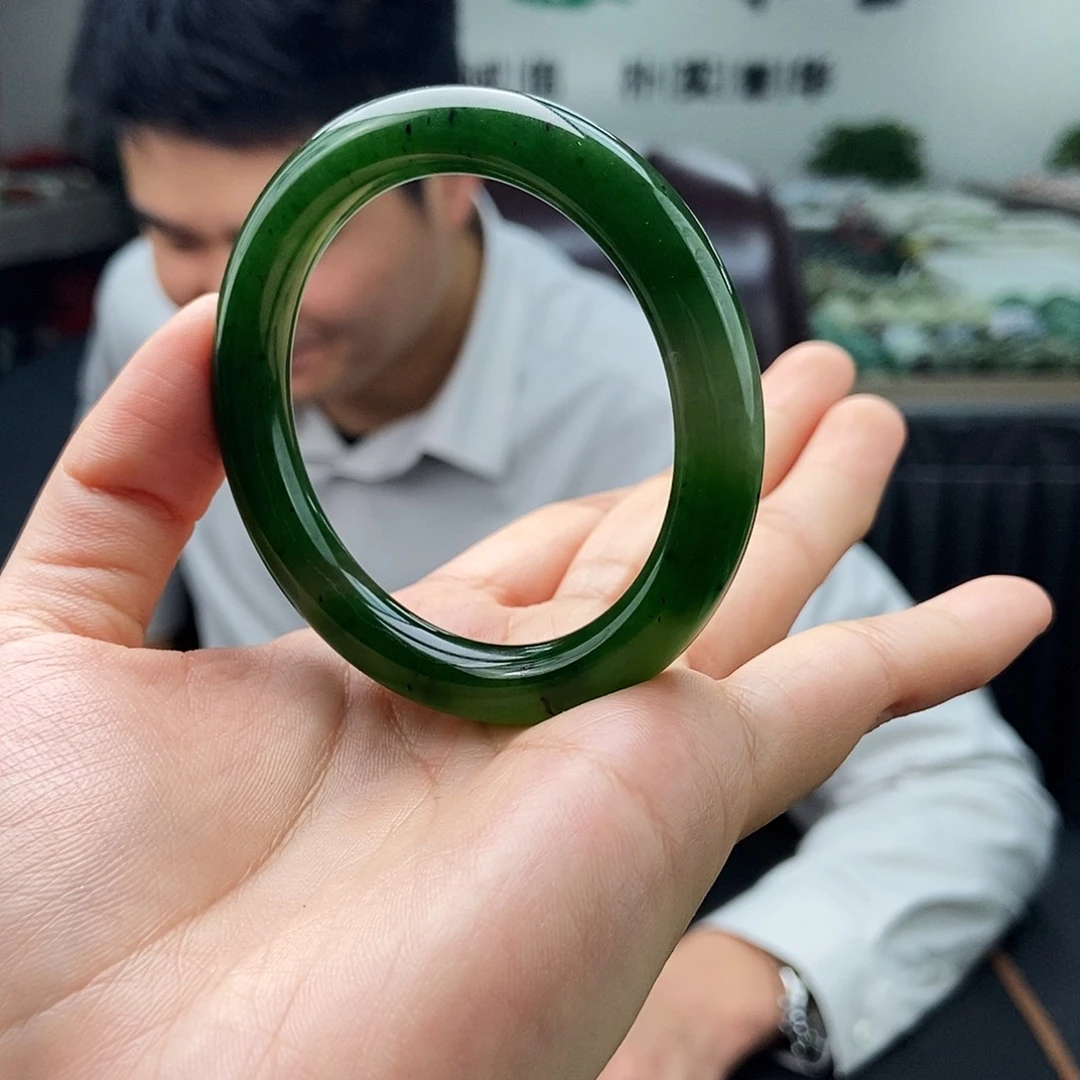 和田玉未镶嵌手镯圆条53颜色多样性发拍一发一