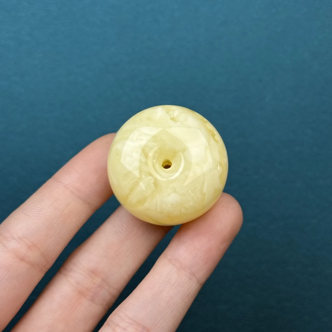 Y7323天然原矿蜜蜡 妖花平安扣 30*17.8mm支持复检 假一罚十