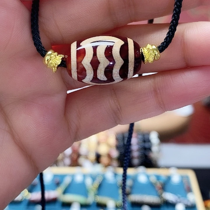 玛瑙/玉髓颈饰合金