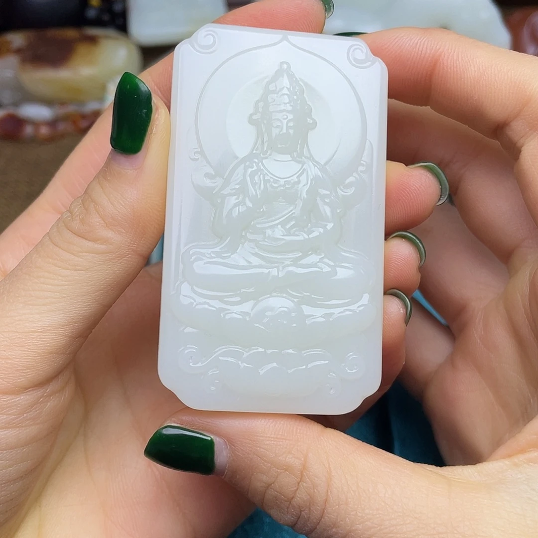 和田玉（糖玉）未镶嵌颈饰