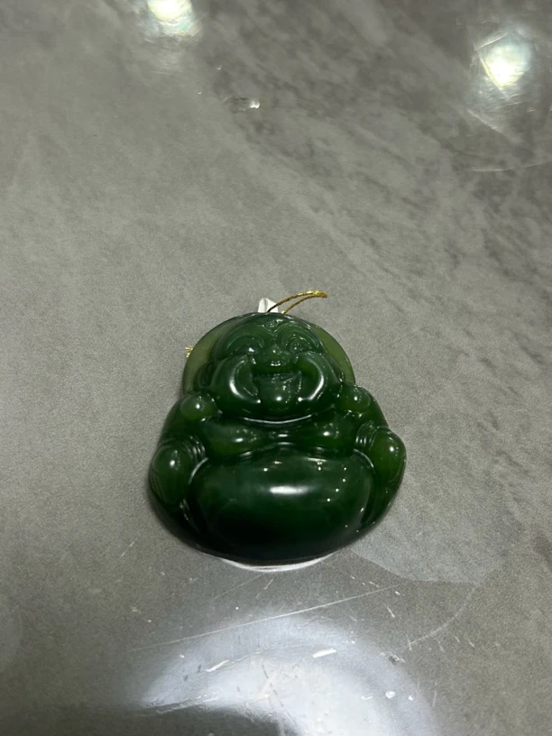 天然和田玉碧玉吊坠
