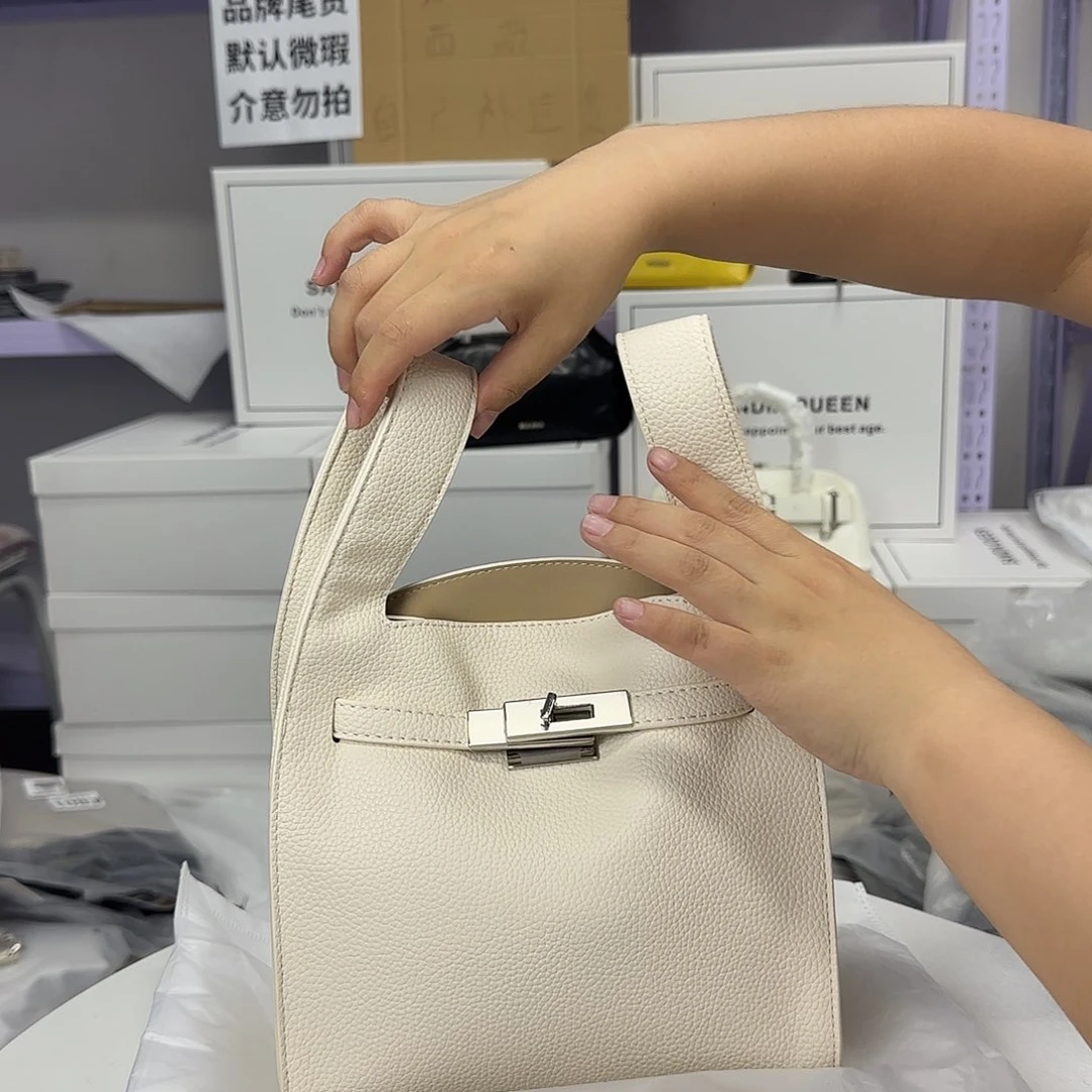 PU广州小众品牌包包