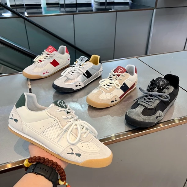 2025夏季软底男士百搭潮流舒适透气网布流行运动休闲鞋