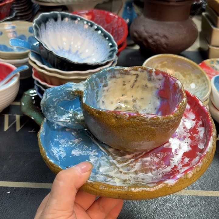 瓷本店消费满二十包包邮的