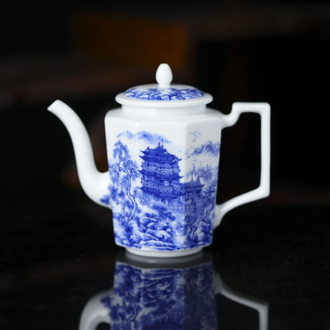 小桥-青花亭台楼阁八方壶（岳阳楼）-手绘有差别