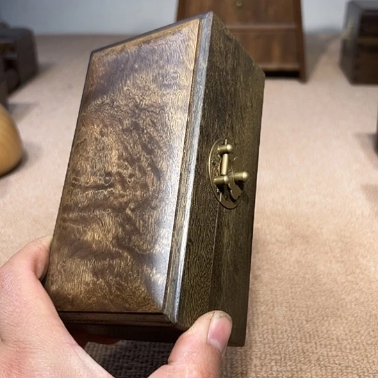 木（非红木类）长方盒