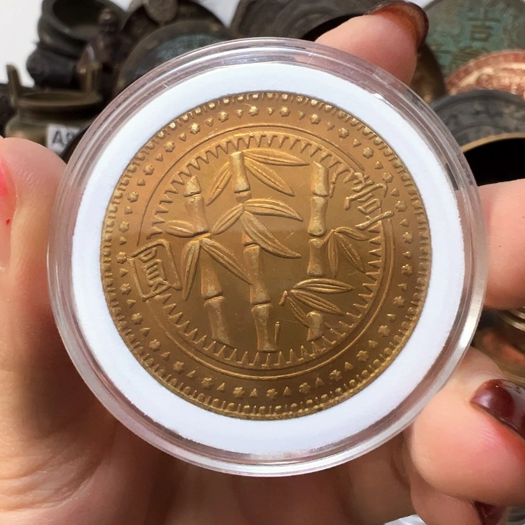 金属复古风格摆件
