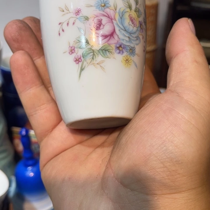 瓷片风**茂箱なしでいいので お値下げ可能でしょうか？