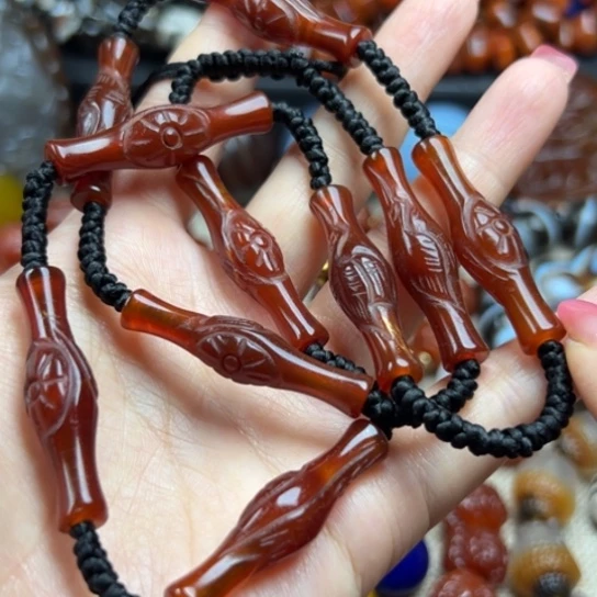 玛瑙/玉髓未镶嵌颈饰
