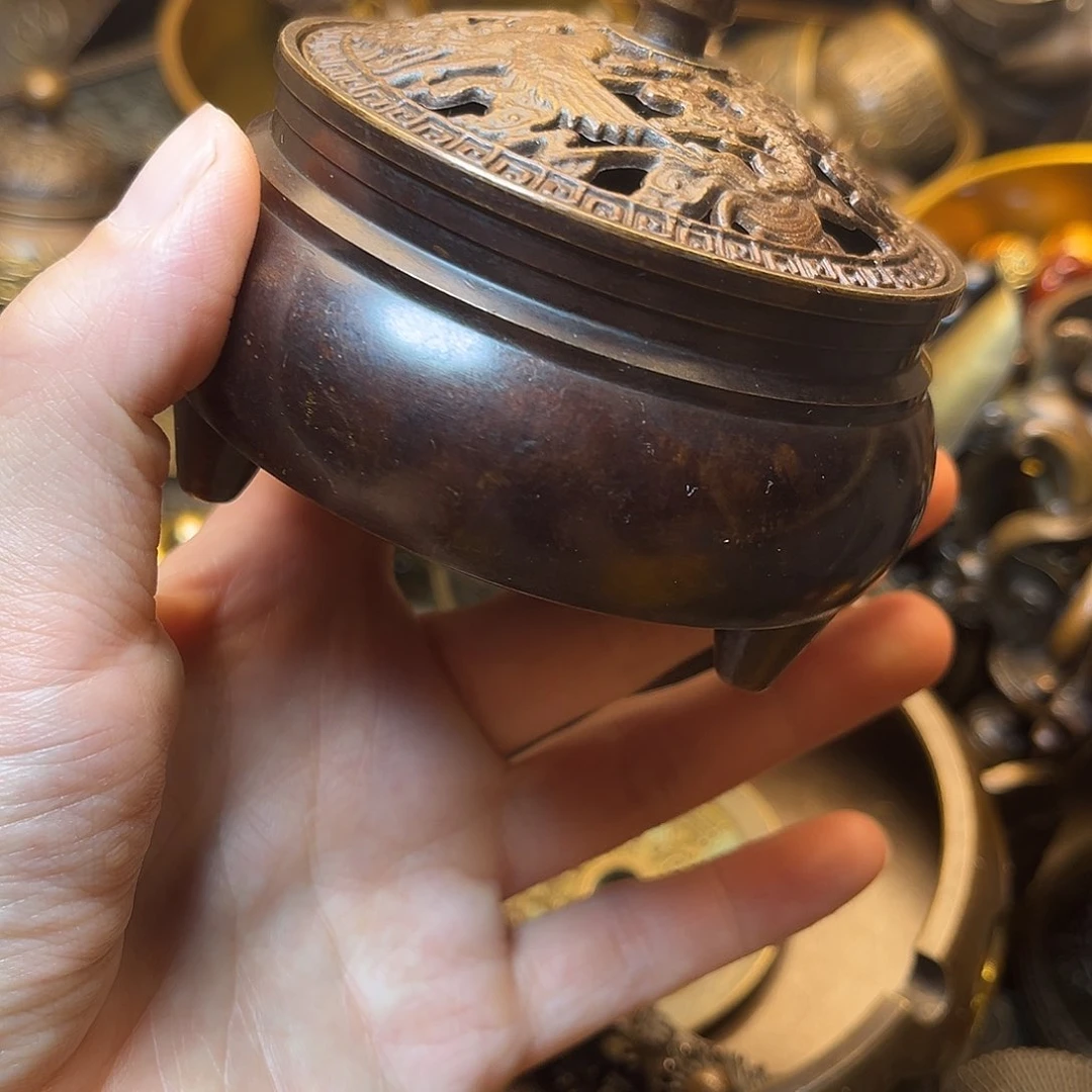 精美铜器工艺品等