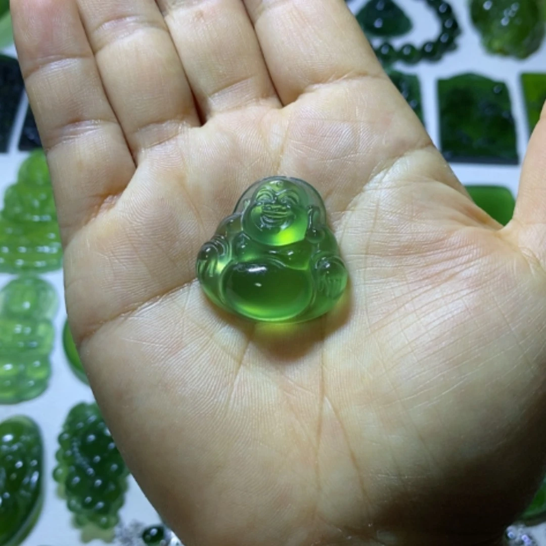 【闪购商品】未镶嵌蛇纹石玉颈饰