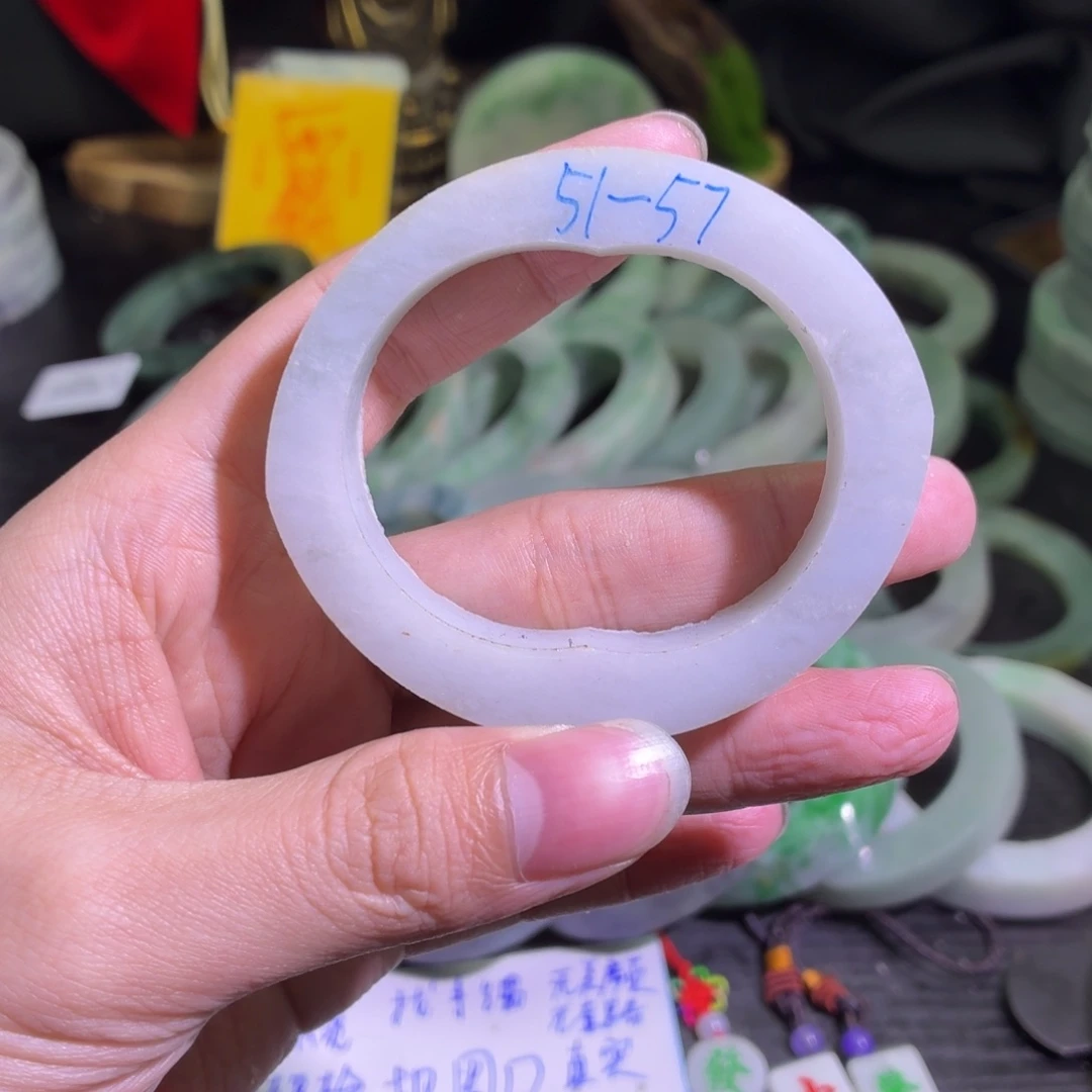 定制翡翠未镶嵌天然翡翠A货毛胚手镯定制