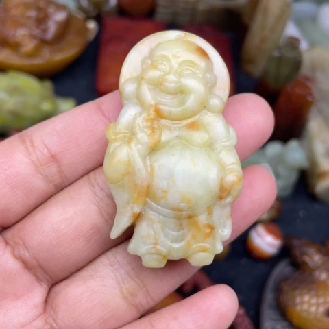 蛇纹石玉未镶嵌颈饰101