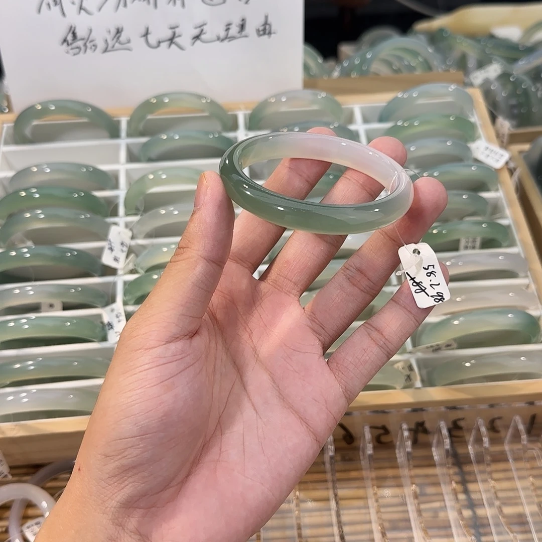 手镯玛瑙/玉髓未镶嵌圈口58.2