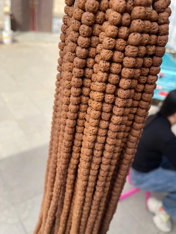 原桩佛手脖挂9左右