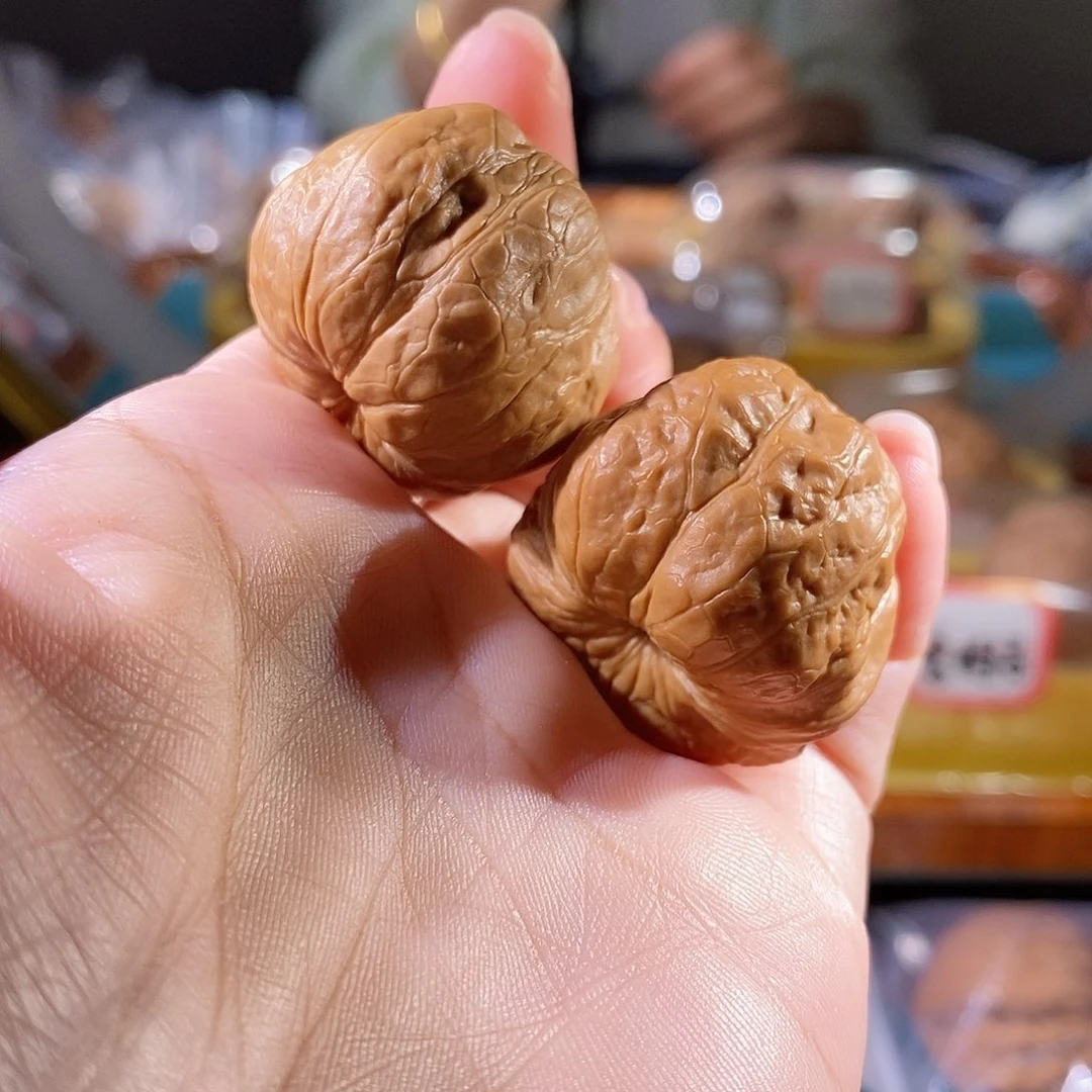 文玩核桃吊坠玉蟾